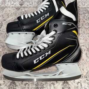 CCM Tacks 9042 skate Size 12 USA 47 EU Hockey Ice Skates NWOB